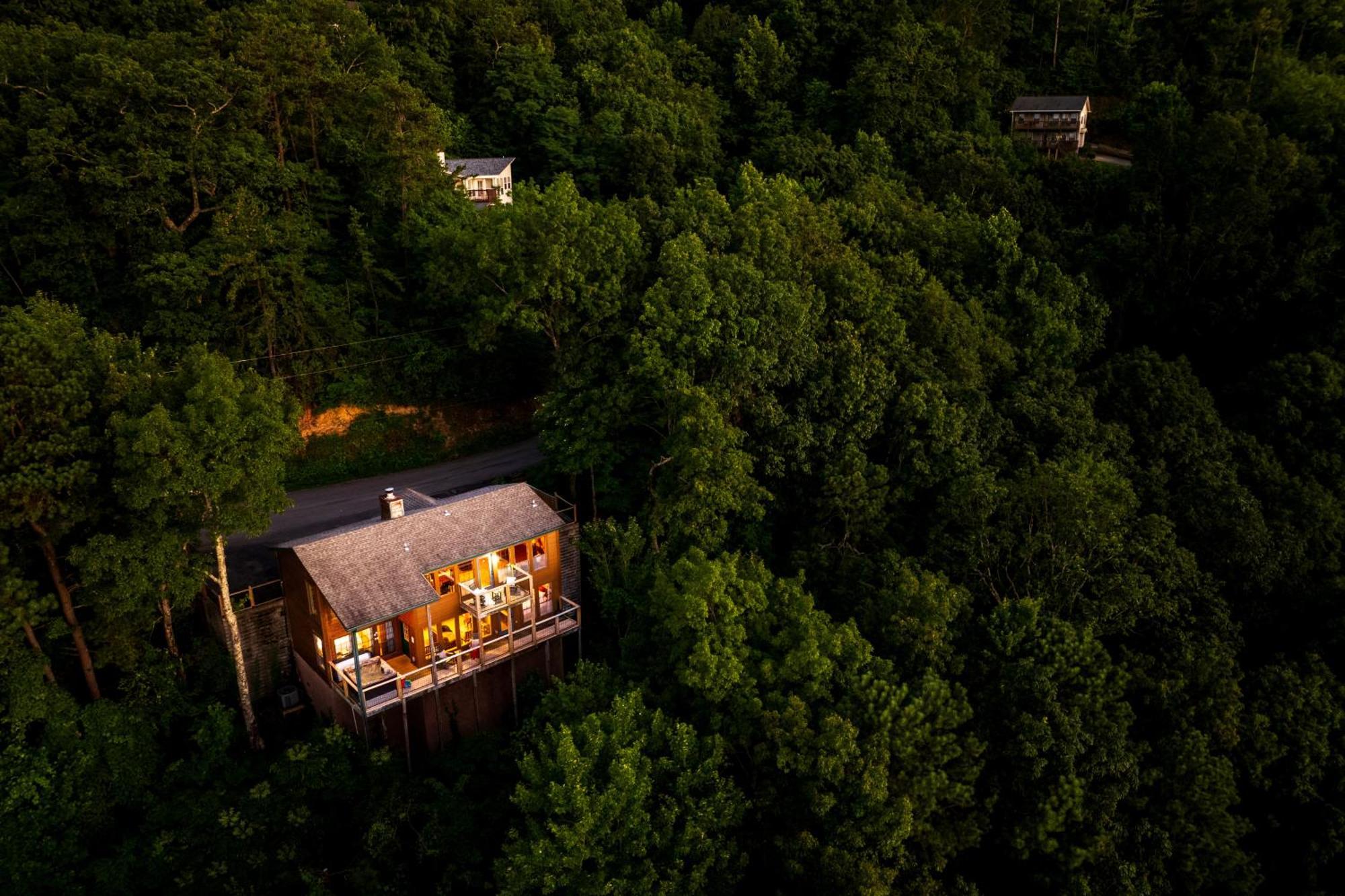 Villa Elevista - Quaint&Private-Views-Hottub-Pooltable-Bears-3 Clubhouse Pools à Gatlinburg Extérieur photo